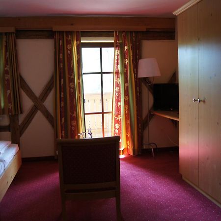 Gasthof Schoenau Heilsbronn Quarto foto
