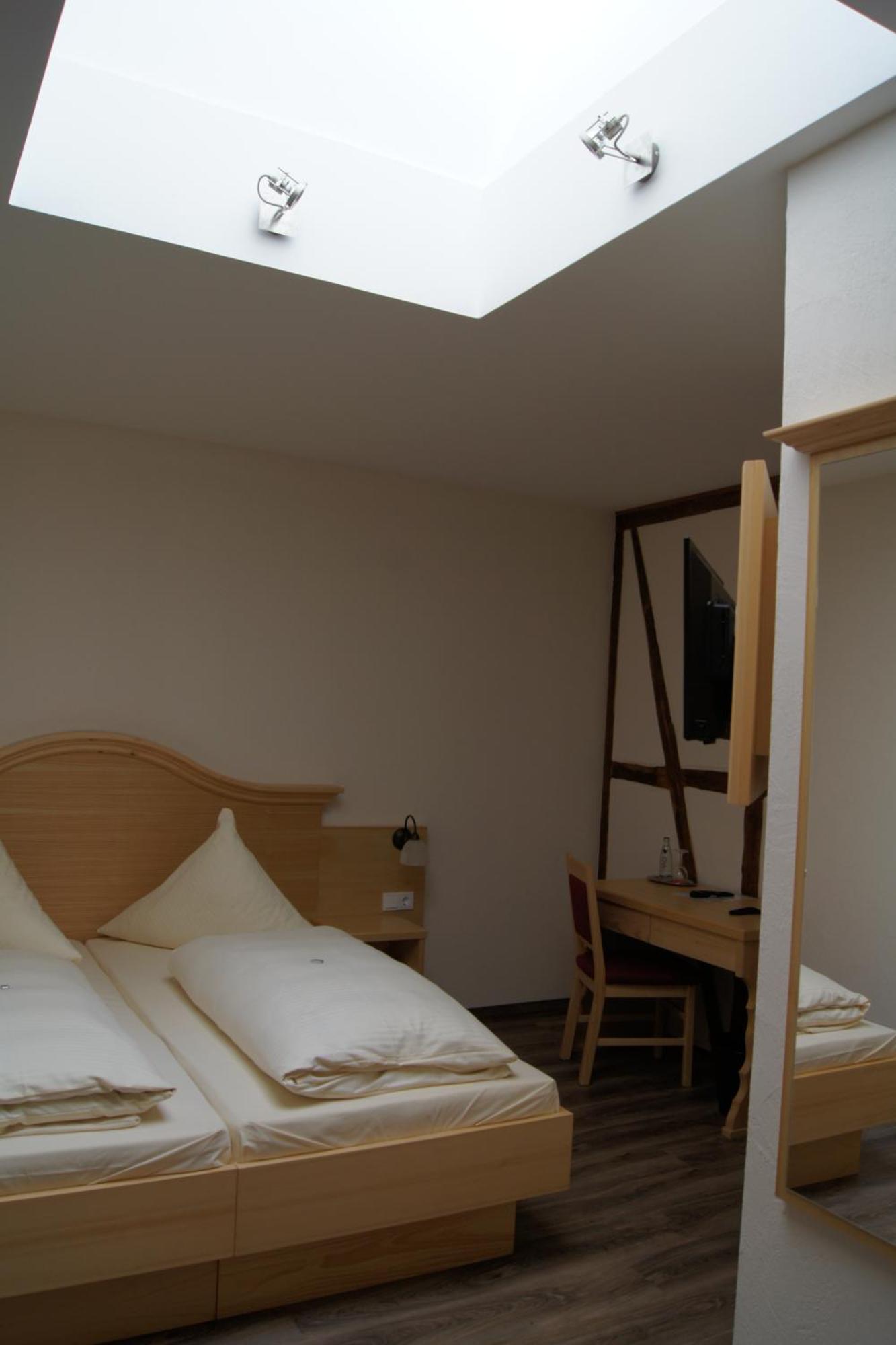 Gasthof Schoenau Heilsbronn Quarto foto