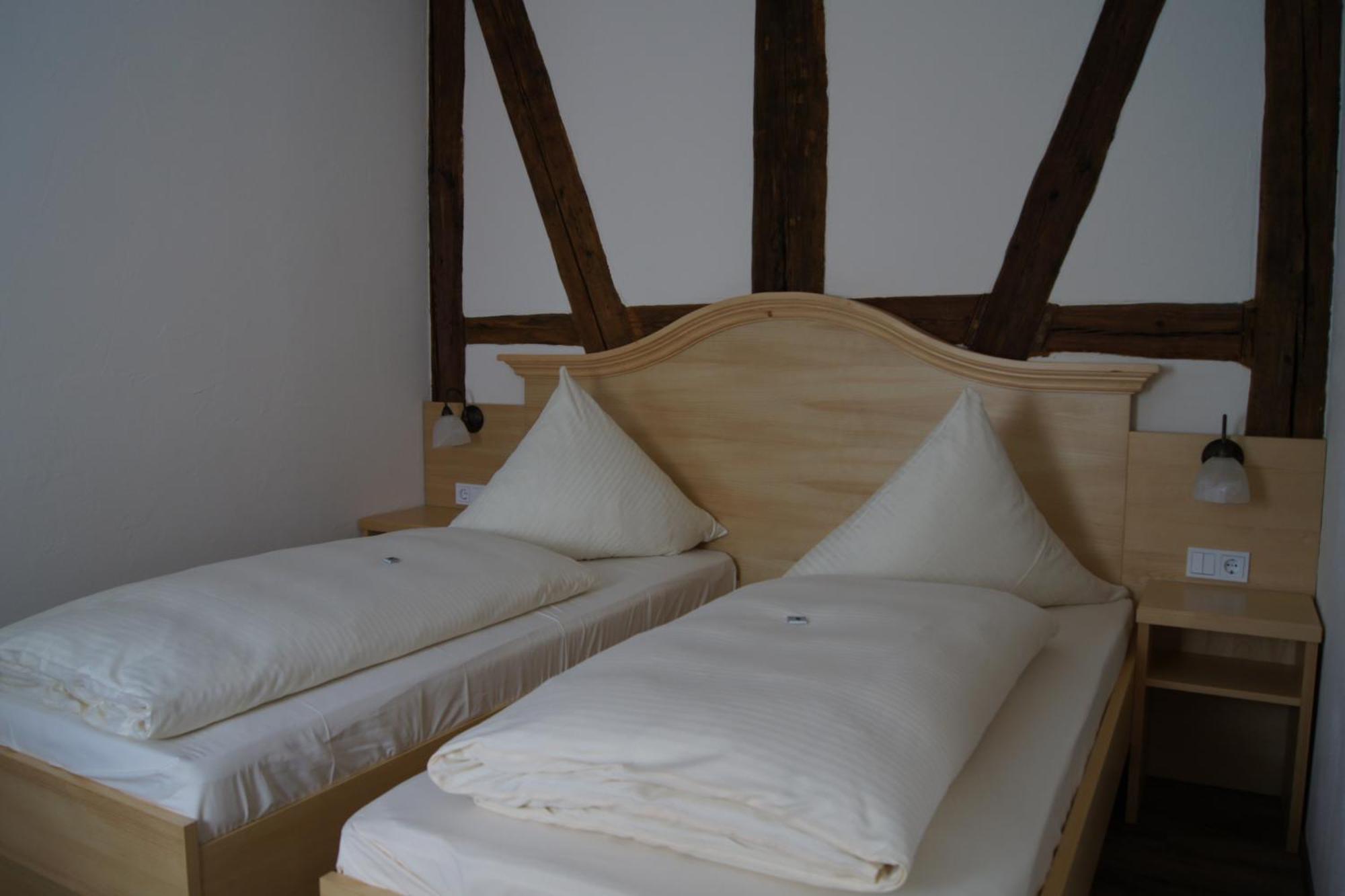 Gasthof Schoenau Heilsbronn Quarto foto